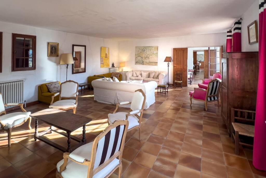 Mas De Charme En Pleine Camargue Villa Saint-Gilles  Bagian luar foto